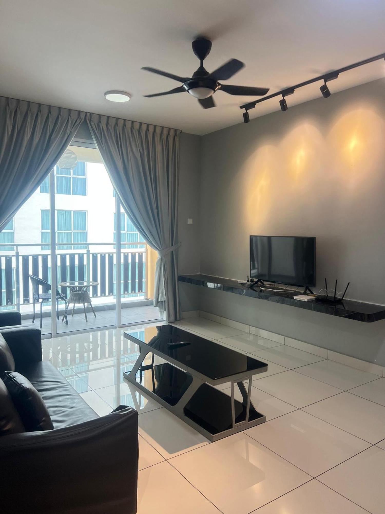 Apartemen Residences At Daya By Sr *
